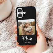 Coques Case-Mate iPhone Black Mom Established Script Text and Photo
