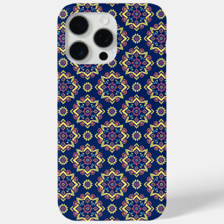 Coque iPhone 15 Pro Max Boho Chic géométrique motif floral