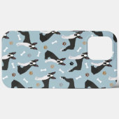 Coques Case-Mate iPhone Boston Terrier Bones and Paws  (Verso (horizontal))