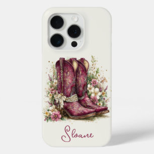 Coque iPhone 15 Pro Bottes Élégantes avec Monogramme de Fleurs
