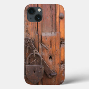 iPhone 13 Case Cadenas sur une porte en bois
