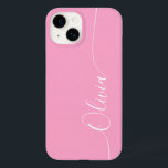 Coque Pour iPhone 14 Calligraphie élégante rose blanc Nom du script<br><div class="desc">Pink Elegant White Calligraphy Script Personnalisé Nom iPhone 14 Smart Phone Boîtes dispose d'un design moderne et tendance simple et élégant avec votre nom personnalisé dans élégante calligraphie manuscrite typographie de script sur un arrière - plan rose. Conçu par ©Evco Studio www.zazzle.com/store/evcostudio</div>