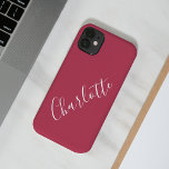 Coque Pour iPhone 14 Calligraphie minimaliste Nom personnalisé Magenta<br><div class="desc">Calligraphie minimaliste Nom personnalisé Magenta Boîtier de téléphone rouge</div>