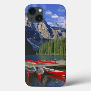Coques Pour iPhone Canada, Alberta, Moraine Lake. Des pirogues rouges