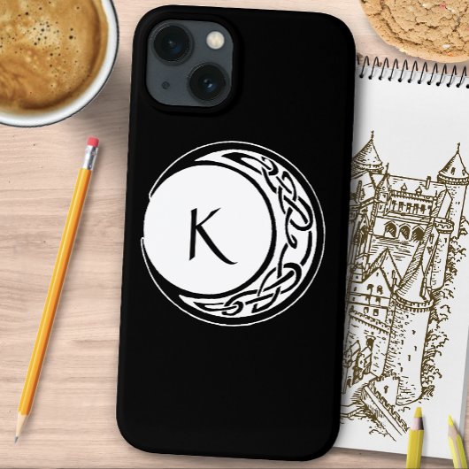 Coques Case-Mate iPhone Celtic Knotwork Cercle de Lune Monogramme Noir Bla