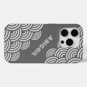 Coques Case-Mate iPhone Cercles tourbillonnants et nom en blanc sur gris (Verso (horizontal))