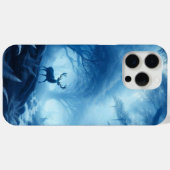 Coques Case-Mate iPhone Cerf dans la forêt noire de la brume bleue (Verso (horizontal))
