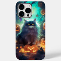 Chat Sibérien Halloween avec citrouilles effrayant