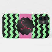 Coques Case-Mate iPhone chevrons noirs vert clair monogramme (Dos (Horizontal))