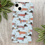 Coque Pour iPhone 14 Plus Chien de saucisse Dachshund<br><div class="desc">Mignonne petite saucisse Dachshund ou des chiens édulcorés en laine. Parfait pour les amoureux de les chiens et les promeneurs de chiens. Art original de Nic Squirrell.</div>
