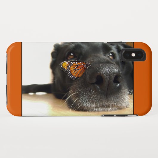 Coques Case-Mate iPhone Chien noir de laboratoire avec le papillon (Dos (Horizontal))
