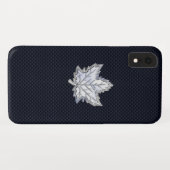 Coques Case-Mate iPhone Chrome comme feuille d'érable sur fibre de carbone (Dos (Horizontal))
