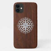 Coques Case-Mate iPhone Chrome Compas nautique sur Wet Mahogany Imprimer (Dos)
