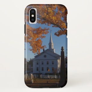 Case-Mate iPhone Case Chute D'Or Vue De L'Église Du Cimetière