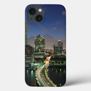 Etui iPhone 13 Ciel urbain surélevé de la ville