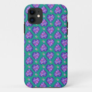 Coque iPhone 11 Coeurs floraux et Fleurs minuscules Motif sur Vert
