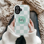 Coques iPhone 16 Coque-coque iphone de la monographie de contrôle r<br><div class="desc">Ce boîtier de téléphone girly personnalisé dispose d'un motif de damier rétro amusant, personnalisé avec votre nom et monogramme initial dans les polices tendance et élégantes. Le design audacieux allie des vibes vintages à une touche moderne, ce qui en fait l'accessoire parfait pour quiconque cherche à ajouter une touche personnalisée...</div>