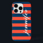 Coques iPhone 16 Pro Corail Red et Navy Strips Custom Script Monogramme<br><div class="desc">Habille et protège ton iphone avec un design motif rayé preppy,  moderne et audacieux qui est personnalisé monogrammed avec ton prénom dans une police de script en minuscules. Bande marine foncée / indigo bleu et corail orange rouge rayures horizontales contrastées avec le texte blanc.</div>