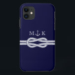 Coques Pour iPhone Corde et monogramme nautiques d'Ancre dans la<br><div class="desc">Ancre nautique avec le motif de corde pour votre couverture de téléphone. Ajoutez vos initiales pour customiser cet autre.</div>