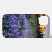 Coques Case-Mate iPhone Coucher de soleil sur le mont Adams et une prairie (Verso (horizontal))