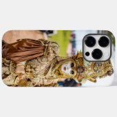 Coques Case-Mate iPhone Dame en costume et masque dorés (Verso (horizontal))