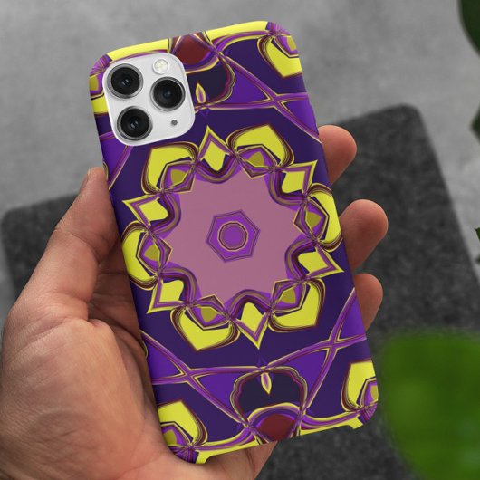 Coques Case-Mate iPhone Dessin Mandala Flower jaune et violet