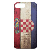 Coques Case-Mate iPhone Drapeau de la Croatie sur le vieux grain en bois (Dos)