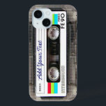 Coque Pour iPhone 15 Drôle Vintage 80s Retro Music cassette<br><div class="desc">Un vintage 80s rétro musique cassette nostalgie design. Un cadeau parfait pour les mélomanes,  musiciens,  artistes ou l'ancienne école. Un morceau de nostalgie rétro cool avec espace à,  ajouter votre texte,  paroles,  chanson ou morceau favori,  bande ou tout message.</div>