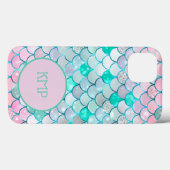Coques Case-Mate iPhone Écailles de sirène pailletées rose vert Monogramme (Verso (horizontal))