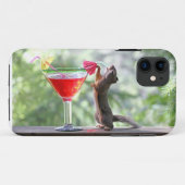 Coques Case-Mate iPhone Écureuil buvant un cocktail à l'heure heureuse (Dos (Horizontal))