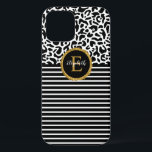Case-Mate iPhone Case Élégant Manche d'ordinateur portable Léopard Noir<br><div class="desc">Un motif léopard noir et blanc rayé noir et blanc et un monogramme d'or et de noir élégant orne ce coque iphone. Personnalisez-le pour vous-même ou pour un cadeau ! Conçu pour vous par Blackberry Boulevard.</div>