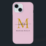 Coque Pour iPhone 15 Élégant Monogramme d'or noir Original Funny Script<br><div class="desc">Elégant Black Gold Monogram Initial Funny Script iPhone 15 Coque Coque-Mate à peine Il Apple iPhone 15 Coque : Ce coque personnalisé Coque-Mate ajusté en forme de plume assure une couverture complète à votre téléphone tout en gardant votre appareil ultra élégant et élégant. Conçu pour l'Apple iPhone 15 Profil mince...</div>