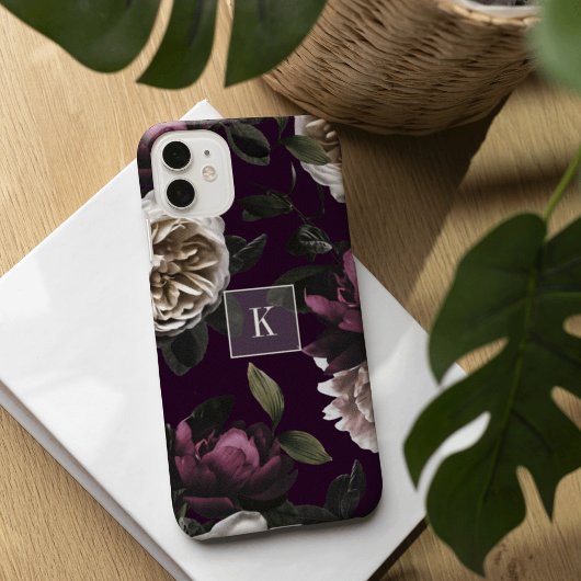 Coques Case-Mate iPhone Élégant Monogramme floral foncé