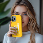 Coques Case-Mate iPhone Élégante initiales de monogramme jaune vif