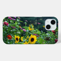 Elégante vue jardin marguerites cosmos tournesols