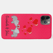 Coques Case-Mate iPhone Eléphants romantiques Coeurs rouges sur Pois (Dos (Horizontal))