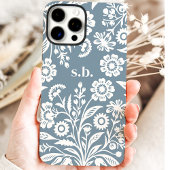 Coques Case-Mate iPhone Fleur sauvage rétro Dusty Blue Floral Monogramme