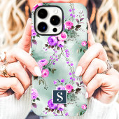 Coques Case-Mate iPhone Fleurs à monogramme rose et violet