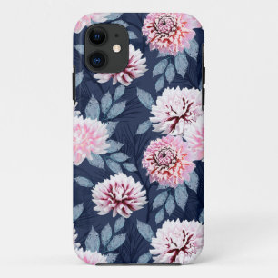 Case-Mate iPhone Case Fleurs blanches et roses sur bleu foncé.