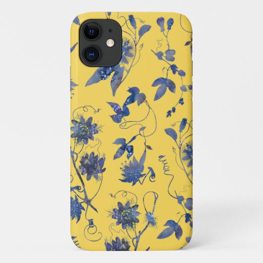 Coques Case-Mate iPhone Fleurs bleues sur la moutarde Jaune Motif Floral (Dos)