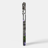Coques Case-Mate iPhone Fleurs Campanula grandissant sur un mur (Verso / Gauche)