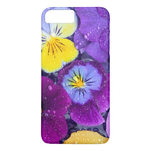 Coques Case-Mate iPhone Fleurs de pensée flottant dans un bain d'oiseau av (Dos)