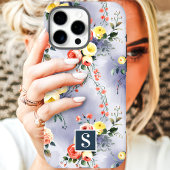 Coques Case-Mate iPhone Fleurs jaunes et corail avec monogramme
