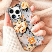 Coques Case-Mate iPhone Fleurs jaunes et orange avec monogramme