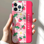 Coques Case-Mate iPhone Fraises florales Nom personnalisé