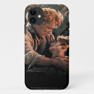 Coque iPhone 11 FRODO™ dans des bras de Samwise