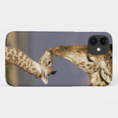 Coques Case-Mate iPhone Giraffe Baiser Bébé Giraffe (Dos (Horizontal))