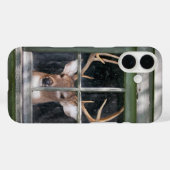 Coques Case-Mate iPhone grand buck dans une fenêtre rustique (Verso (horizontal))