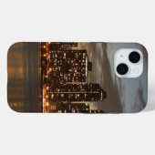 Coques Case-Mate iPhone Gratte-ciel de Manhattan la nuit (Verso (horizontal))