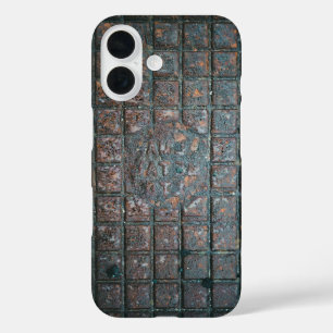 Coques iPhone 16 Grille métallique patinée